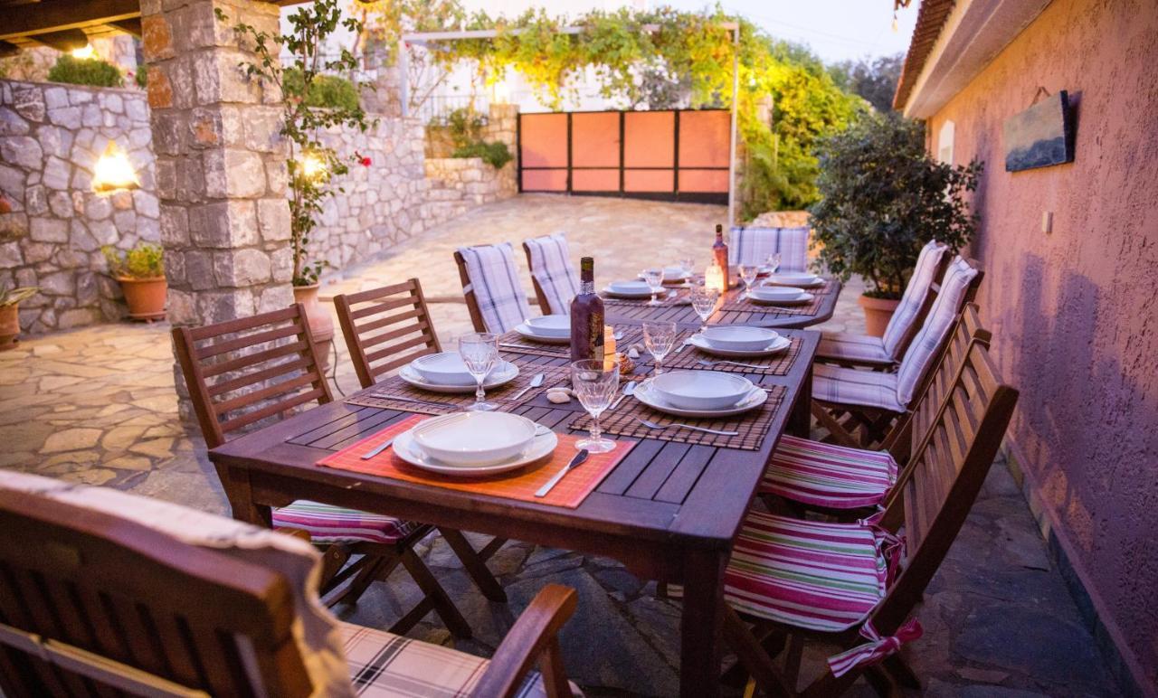 Dryades Villa Arménoi 외부 사진