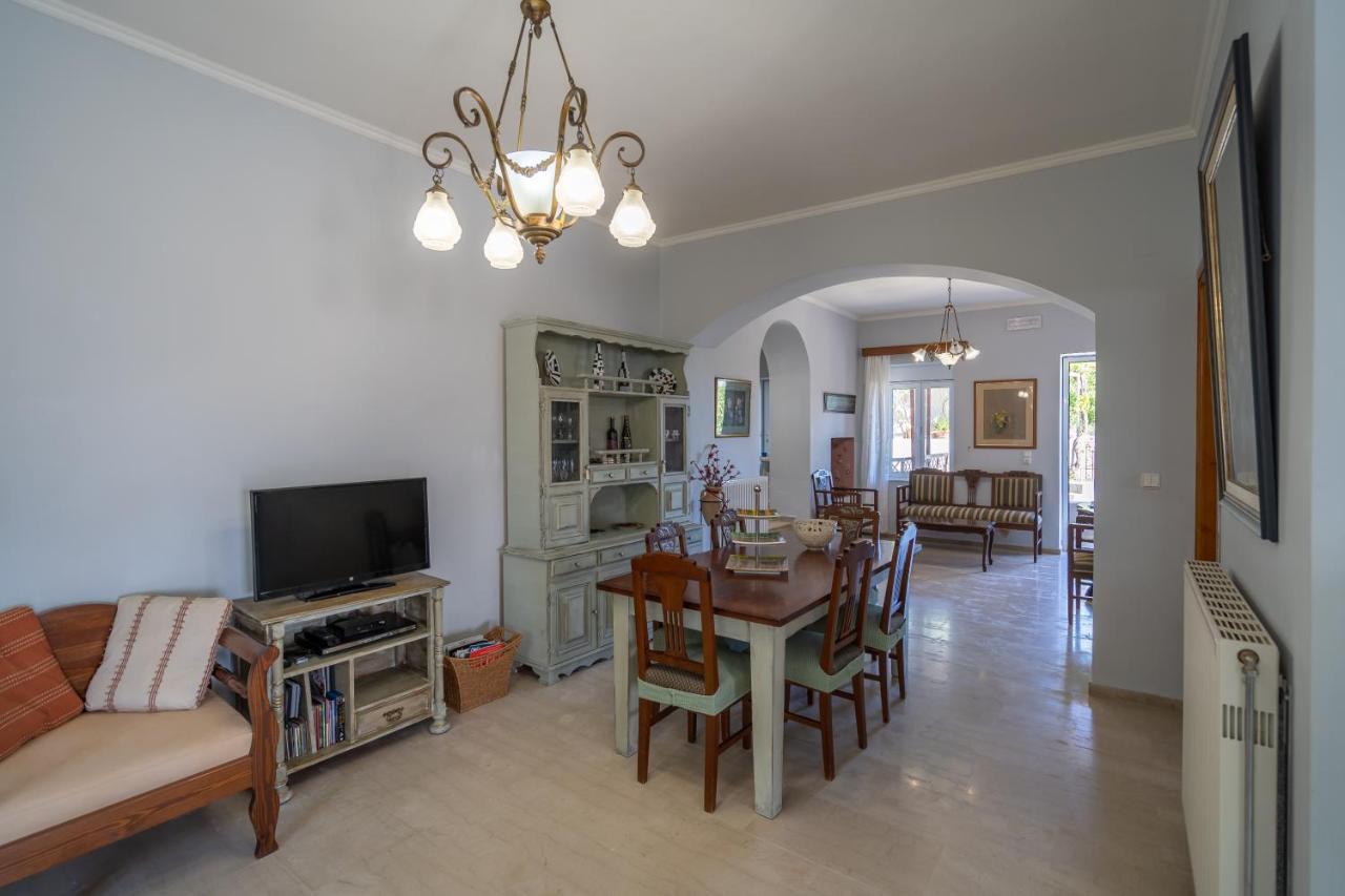 Dryades Villa Arménoi 외부 사진