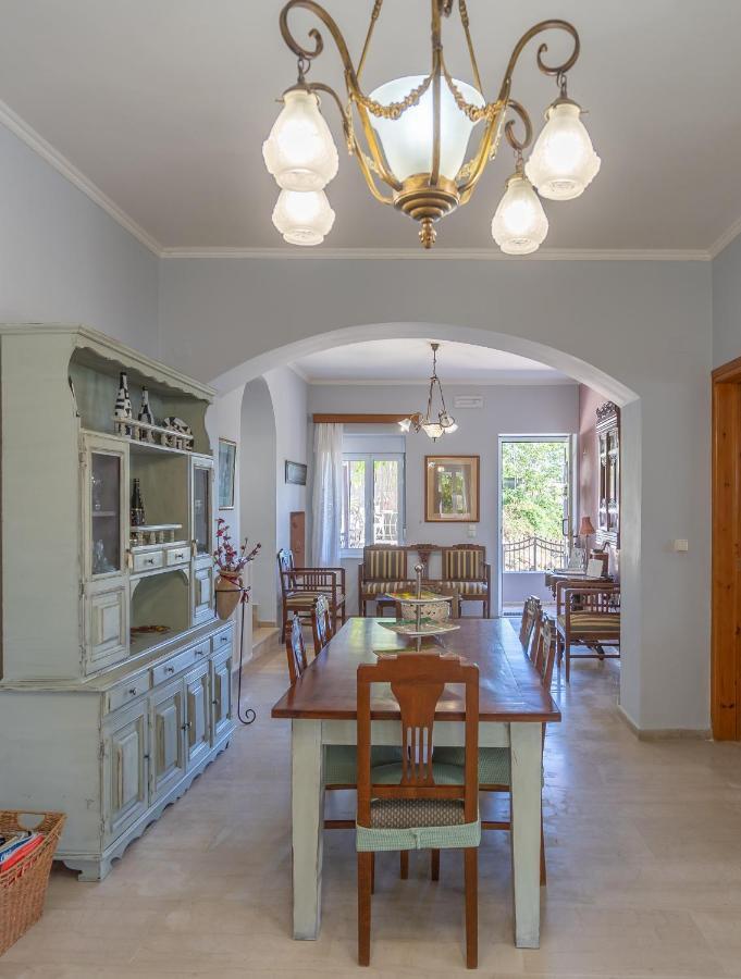 Dryades Villa Arménoi 외부 사진